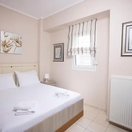 Holiday Villa Вилла *
