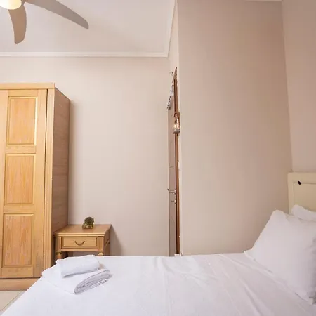 Вилла Holiday Villa *