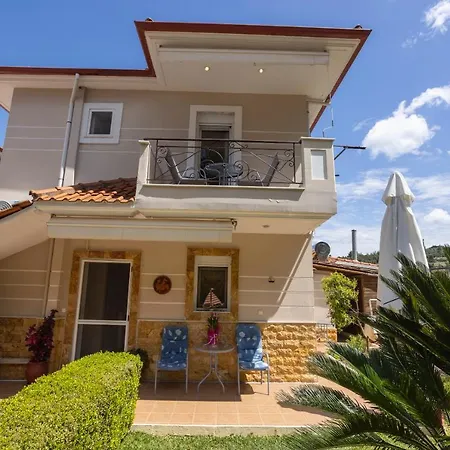 Villa Holiday Villa *