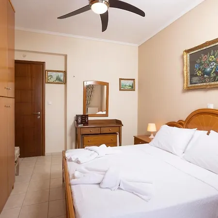 Holiday Villa *